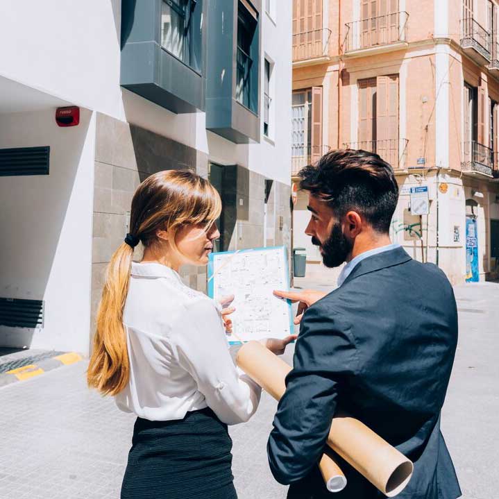 commercial lawyers oversee leasing of business premises